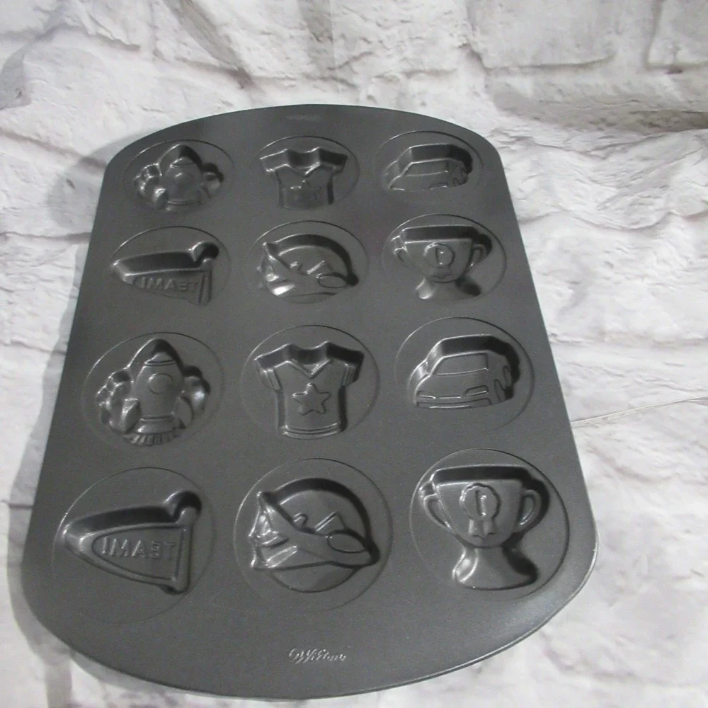 Wilton Mini cake pan sports flag rocket plane boys non stick cupcake cookie bake